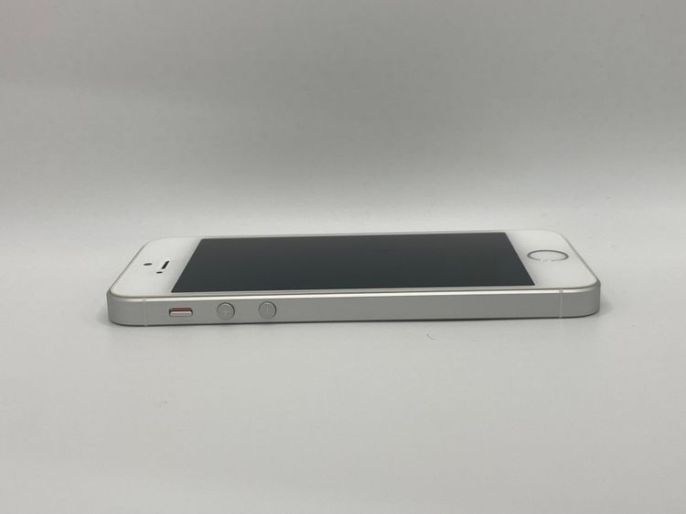 044★新品同様★iPhone SE 32GB /バッテリー94% TouchID不可